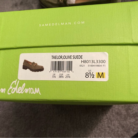 Sam Edelman 8.5 M, Taelor lug sole suede loafer in olive - Picture 9 of 9